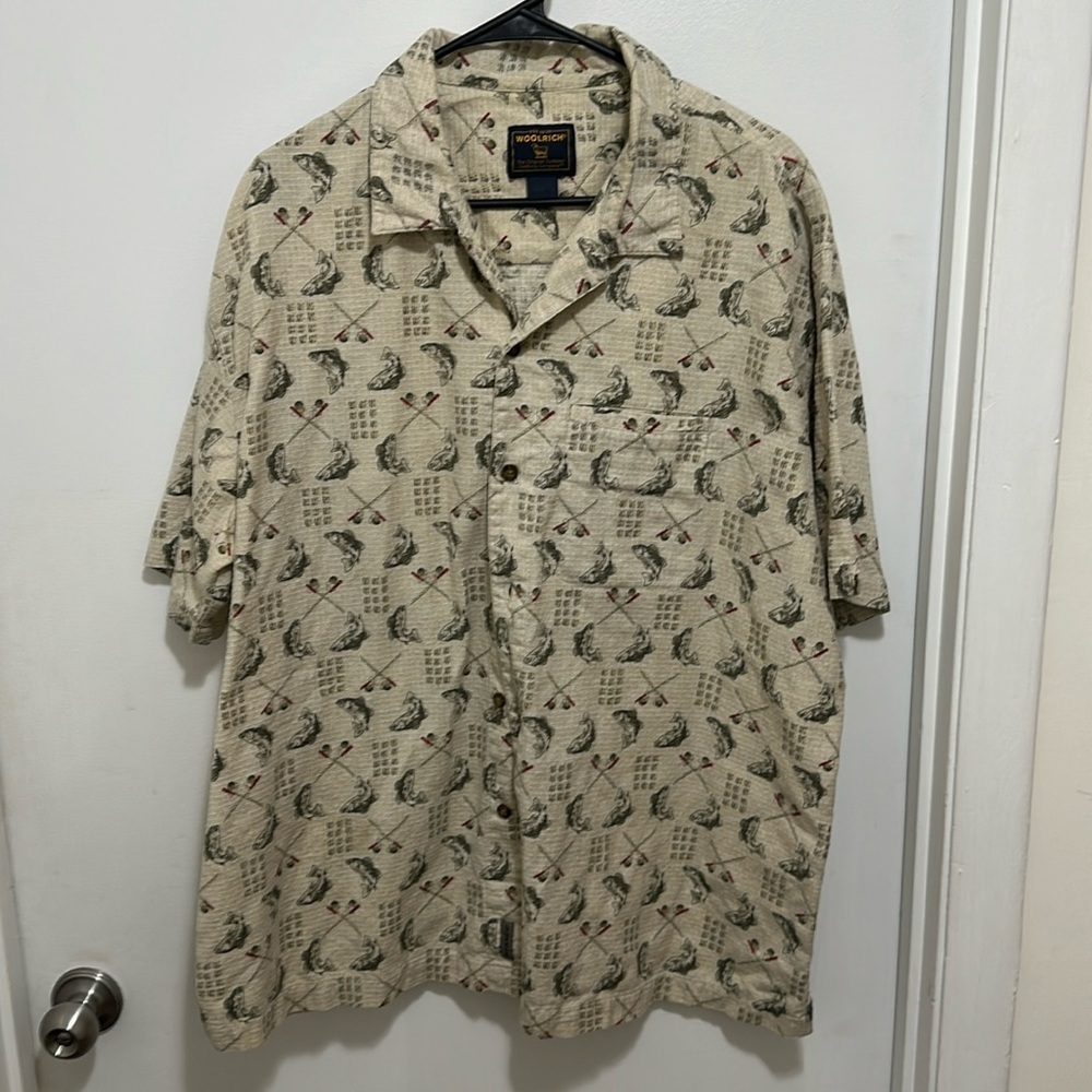 Woolrich All Over Print Bass Fishing Short Sleeve Button Down size XL
